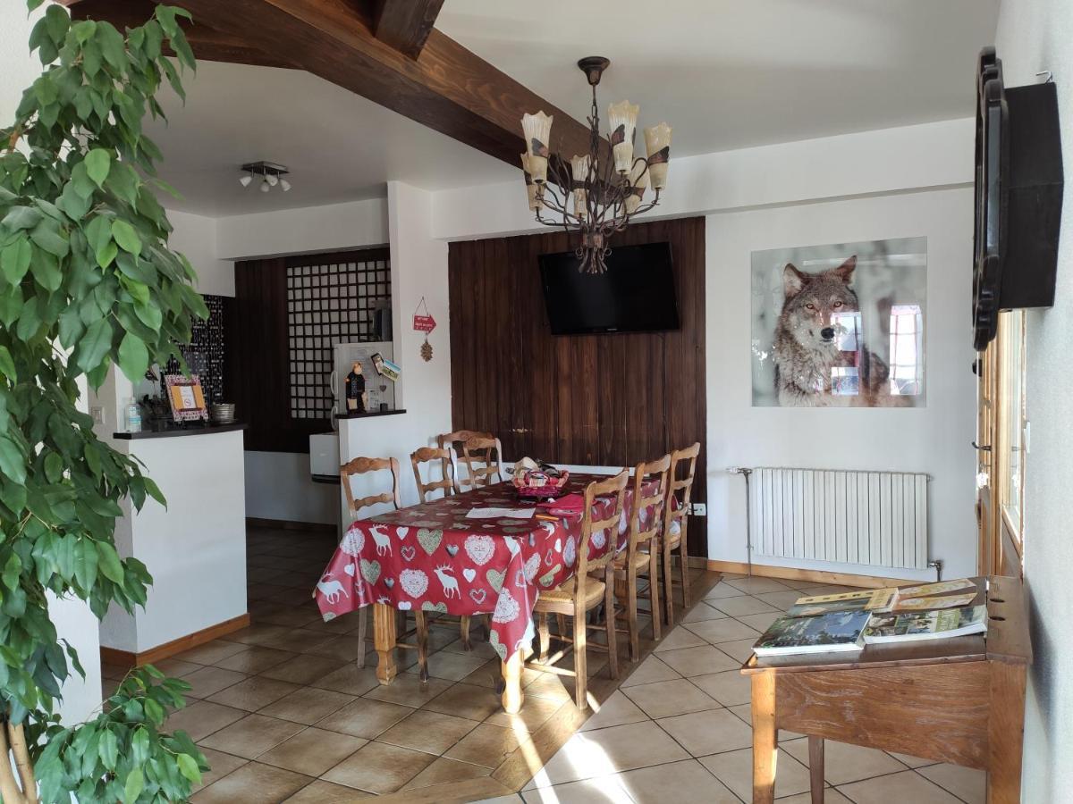 La Source Du Pre Masset Apartment Metabief Exterior photo