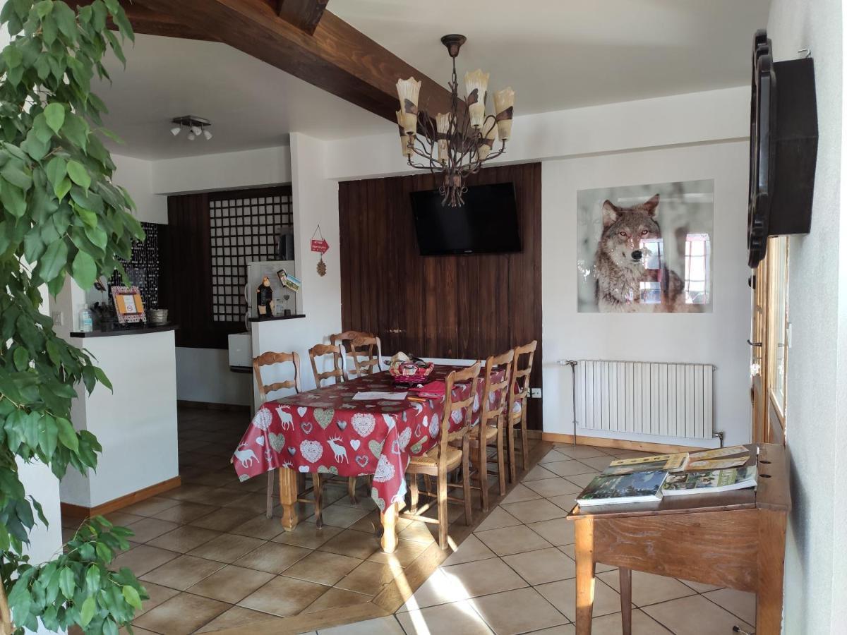 La Source Du Pre Masset Apartment Metabief Exterior photo