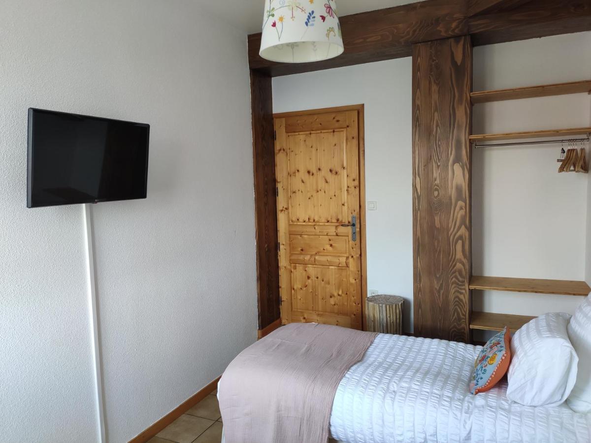 La Source Du Pre Masset Apartment Metabief Exterior photo